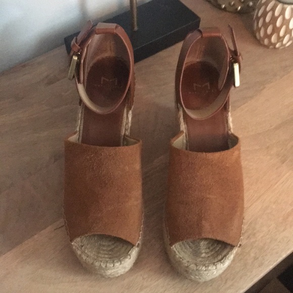 Marc Fisher Ltd Adelyn wedge - Picture 4 of 7